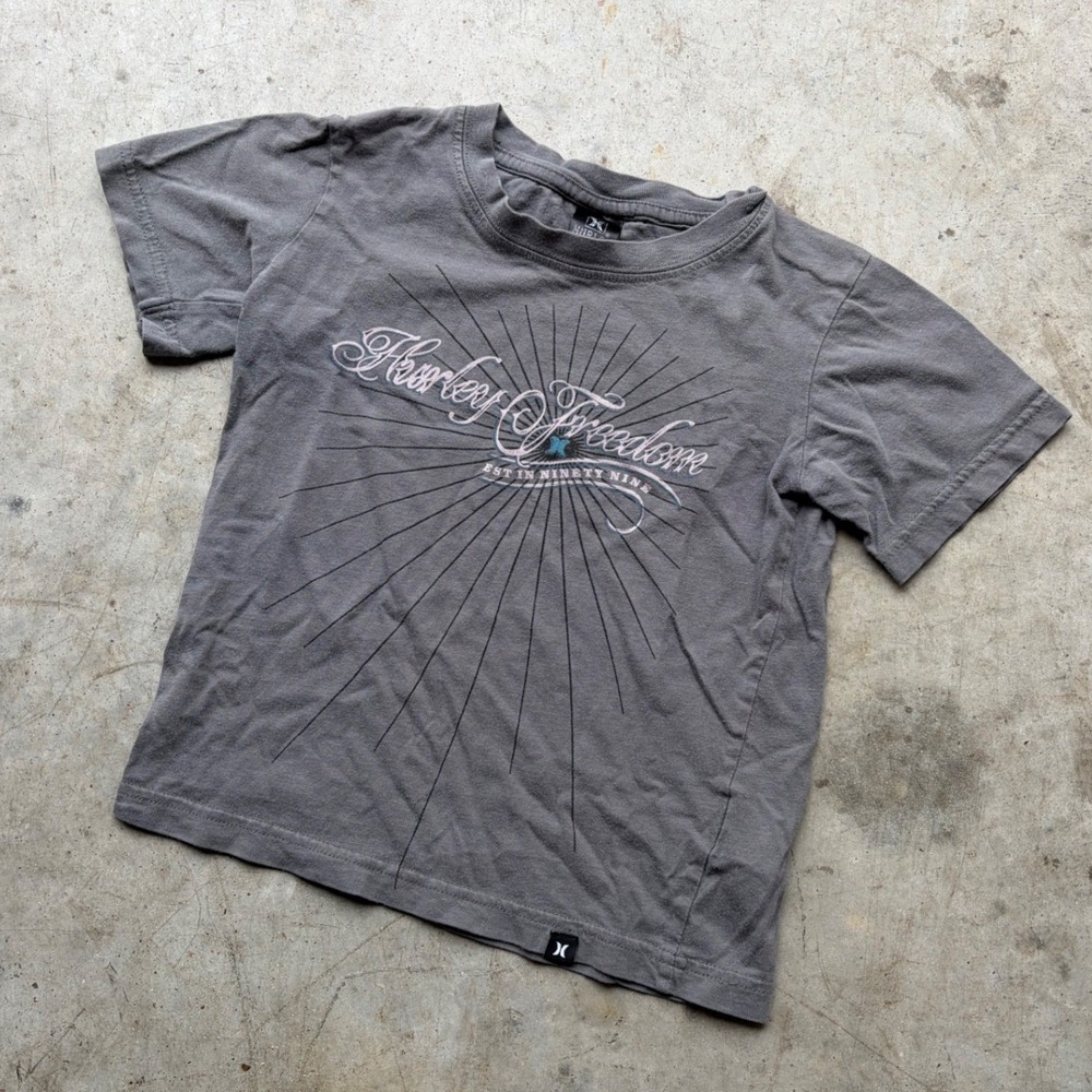 Hurley Freedom Est 99 Graphic T-Shirt Charcoal Gray Boys Girls Kids Size S Small